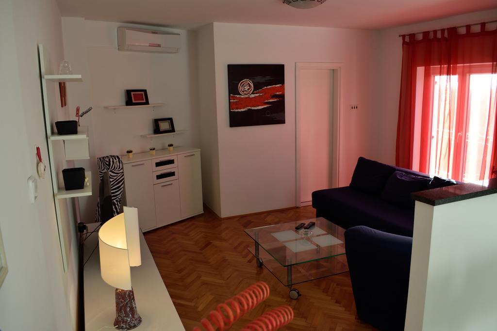 Aurelia Apartment Liznjan Exterior photo