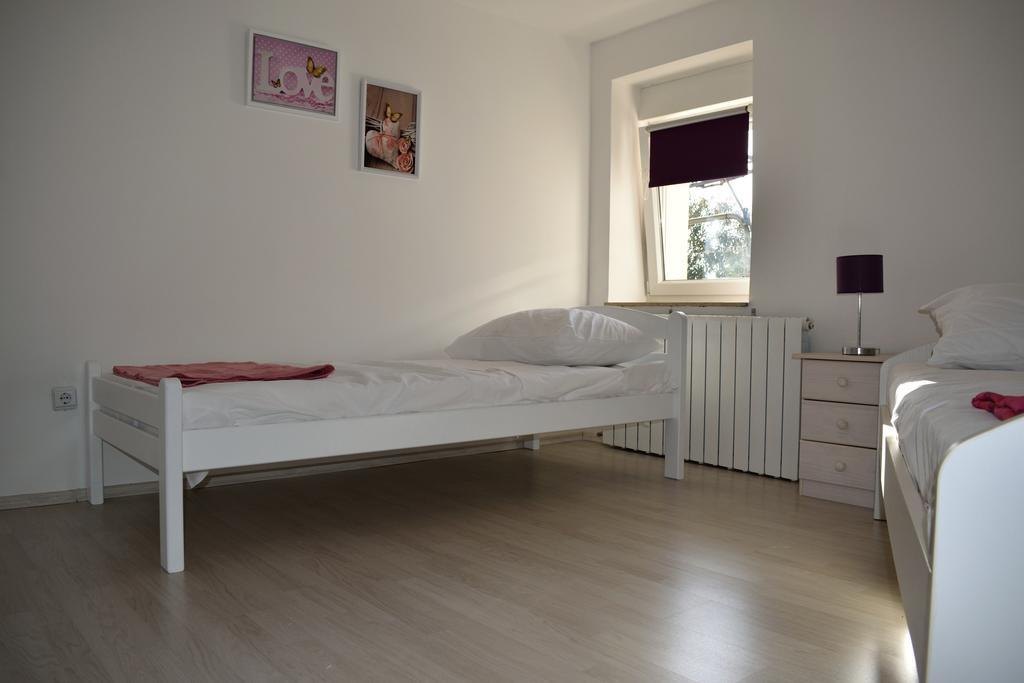 Aurelia Apartment Liznjan Exterior photo