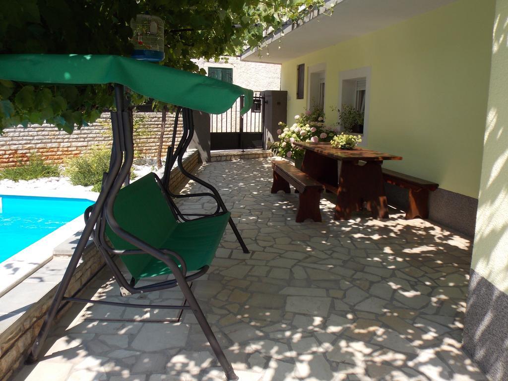 Aurelia Apartment Liznjan Exterior photo